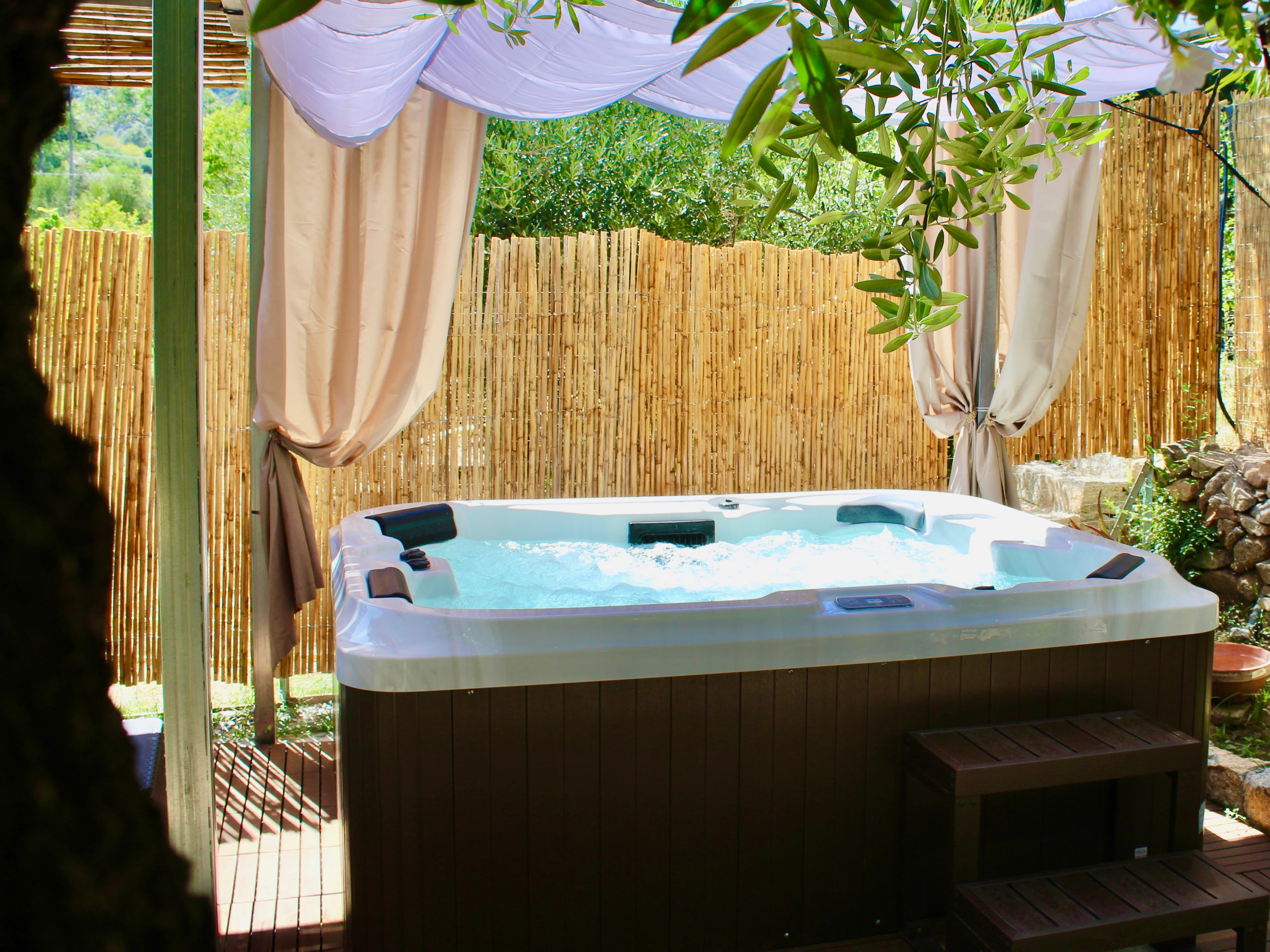Jacuzzi 8